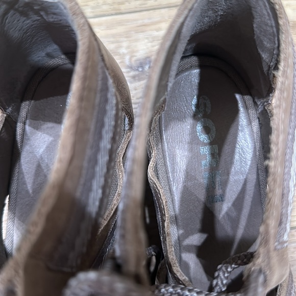 Like NEW 9.5 40.5 EU SOREL PLATFORMS SANDALS SHOES light tan Wedge - Picture 8 of 10